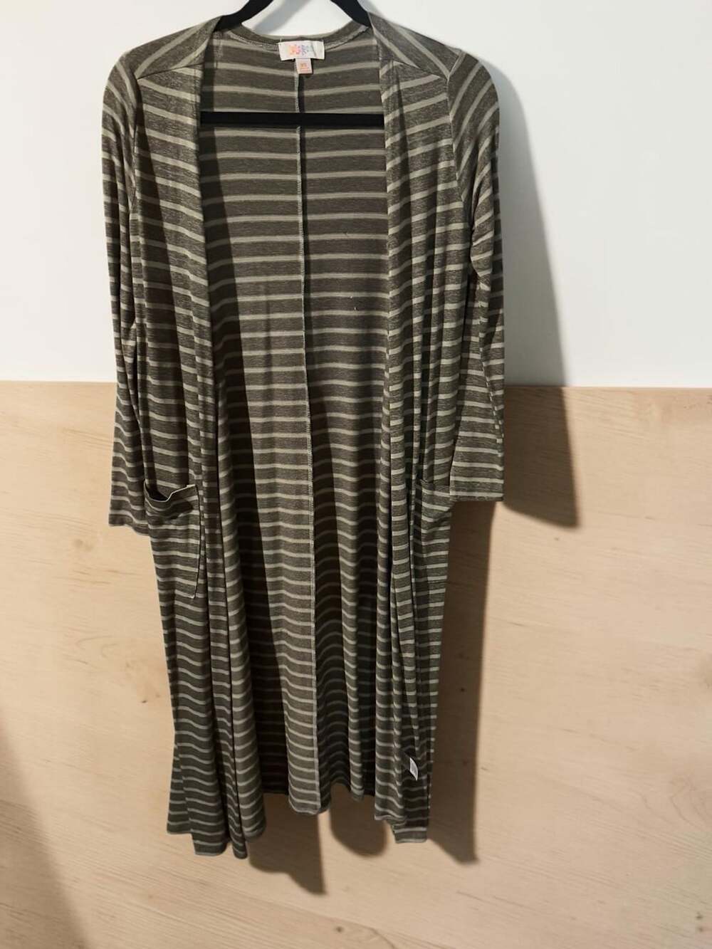 LuLaRoe Sarah Cardigan Duster Olive Green Striped Long Sleeve Pockets XS